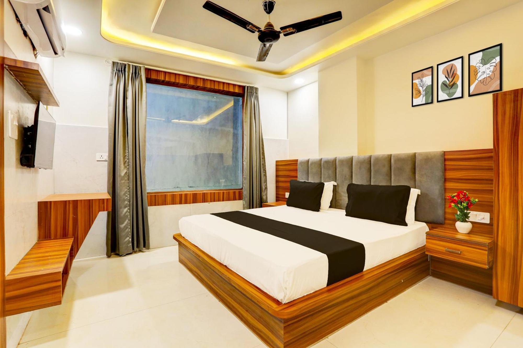 Hotel O Dev Paradise Gokul Buitenkant foto