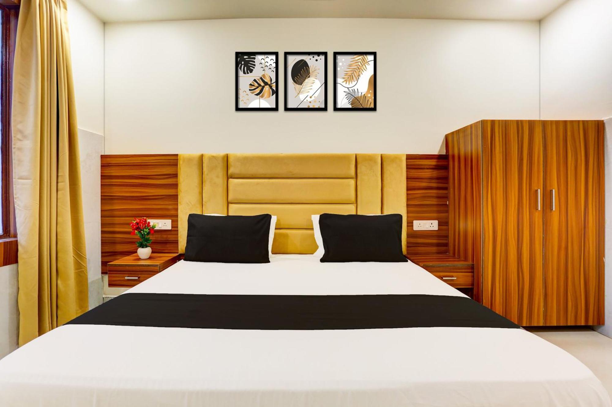 Hotel O Dev Paradise Gokul Buitenkant foto